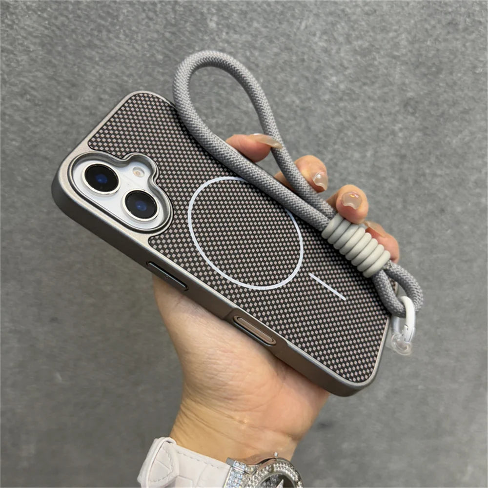 Casa iPhone Kevlar Luxo com MagSafe e Alça