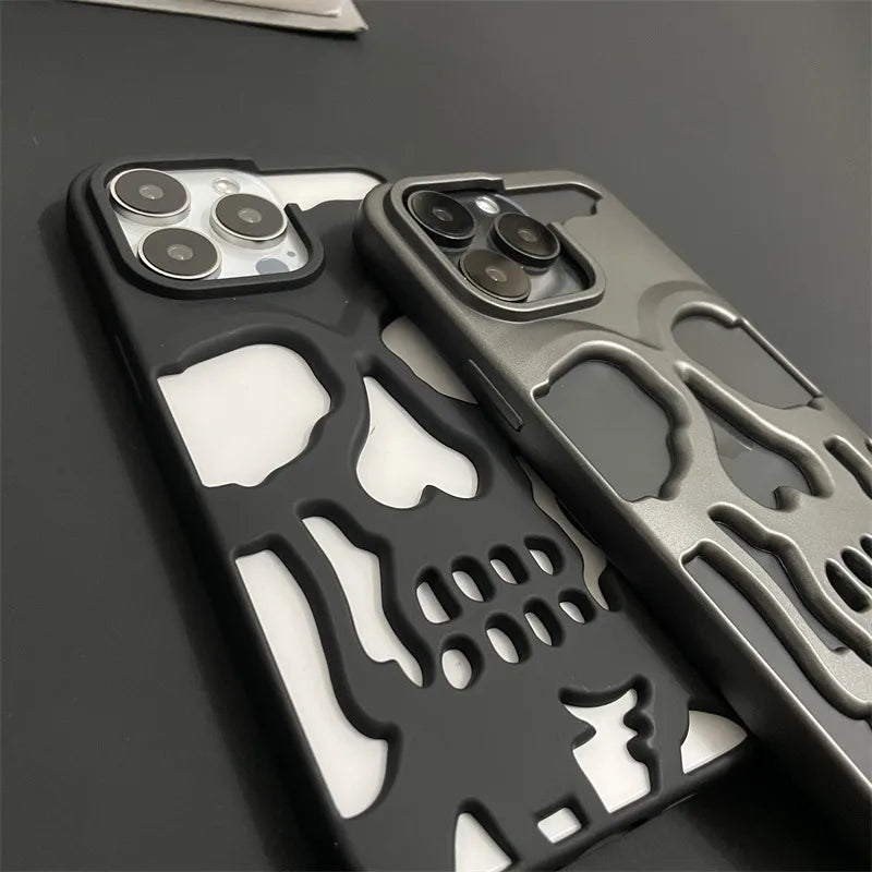 Case iPhone Caveira Vazada Metalizada