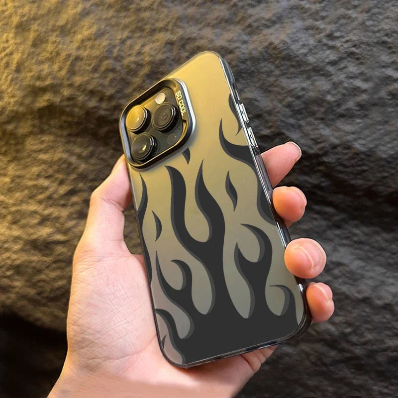Case iPhone com Estampa de Fogo Y2K