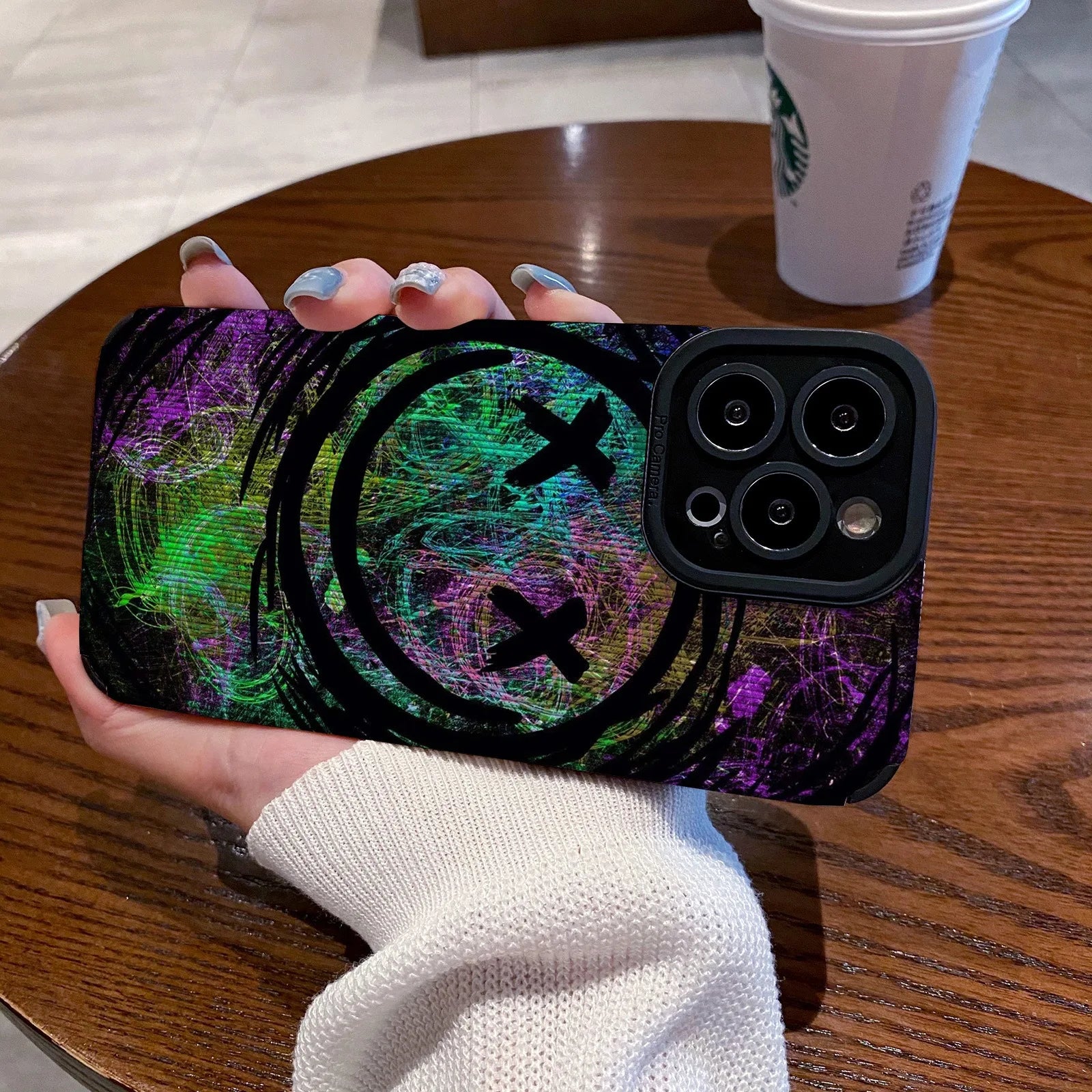 Case iPhone Estilizada Anti-Impacto