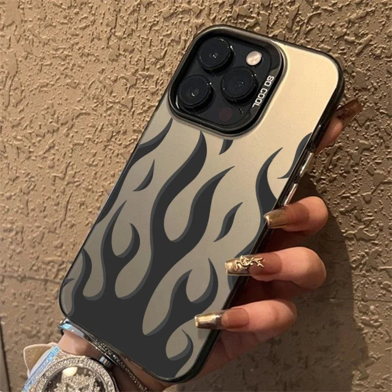 Case iPhone com Estampa de Fogo Y2K