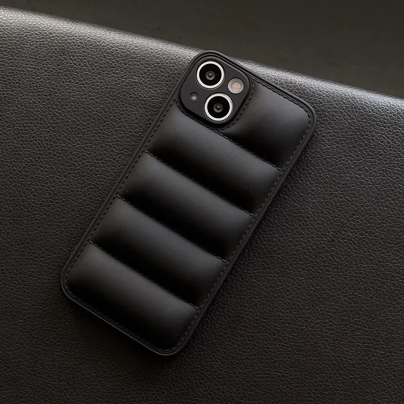 Case iPhone Jaqueta de Inverno em Silicone