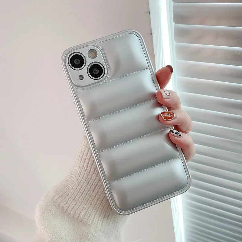 Case iPhone Jaqueta de Inverno em Silicone