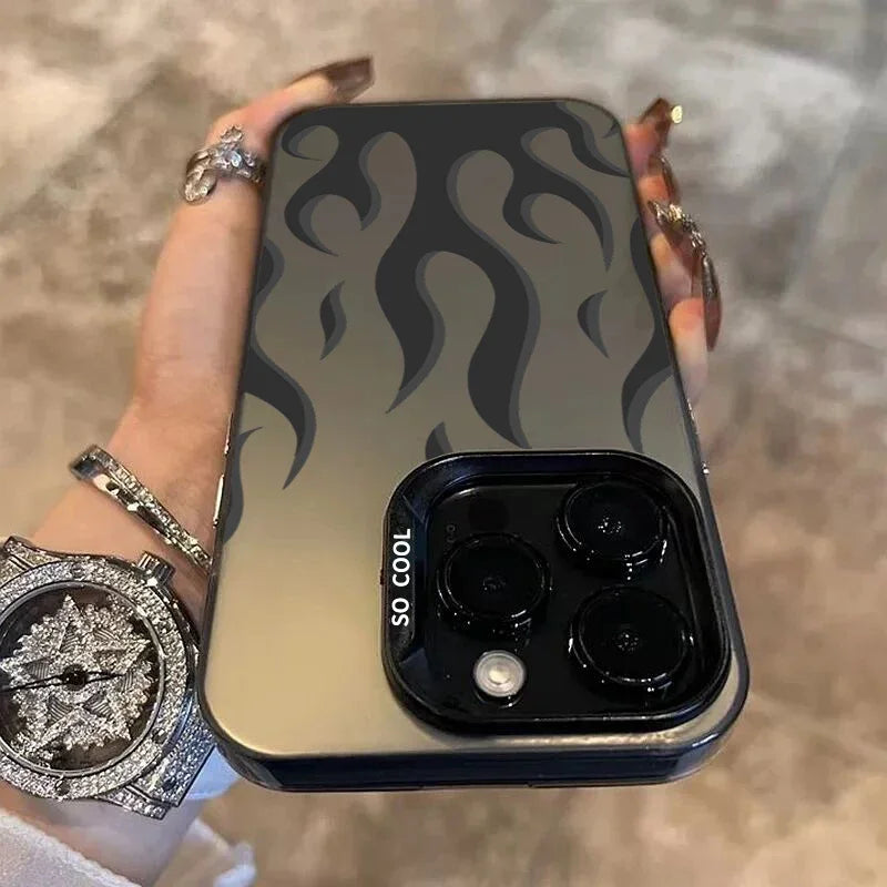 Case iPhone com Estampa de Fogo Y2K